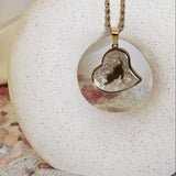 Collana con ciondolo a cuore con gattino